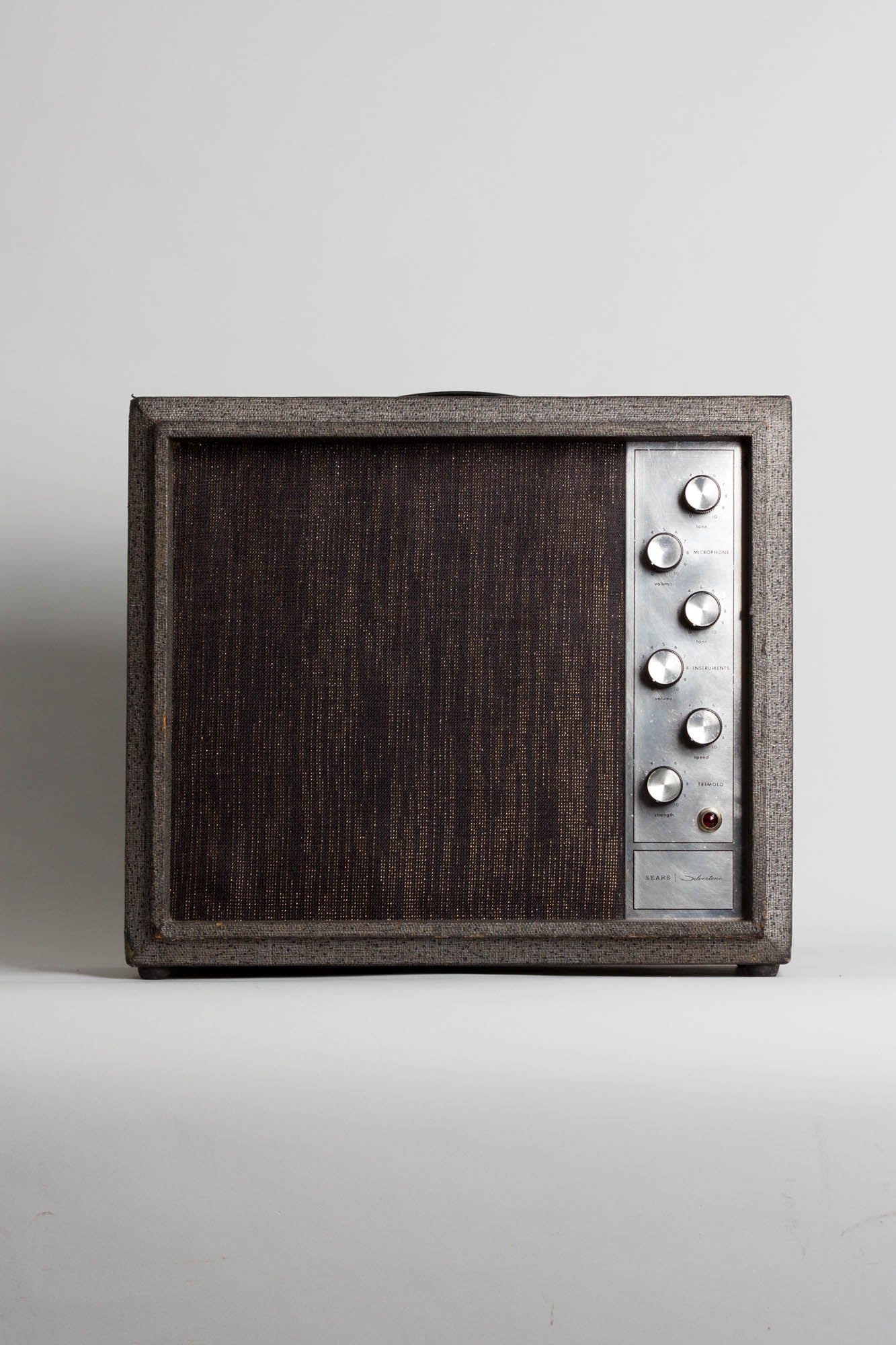 Danelectro Silvertone Model 1482 Tube Amplifier (1965)
