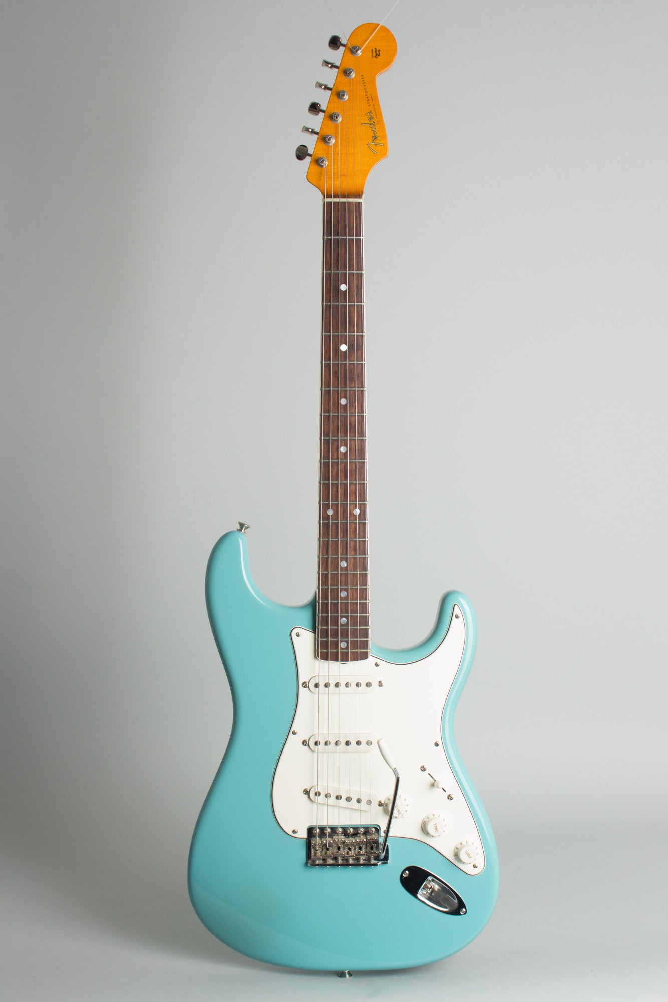 Fender Eric Johnson Stratocaster RW Solid Body Electric Guitar (2011)