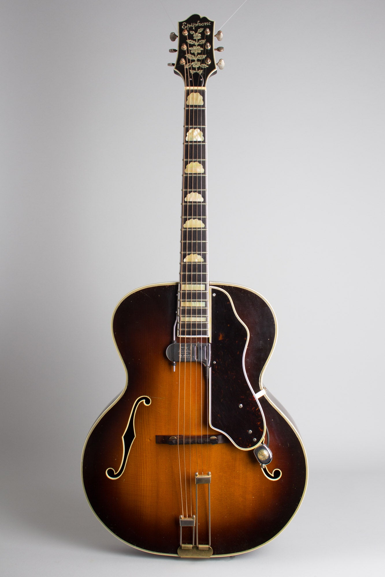 Epiphone DeLuxe Arch Top Acoustic Guitar (1938)