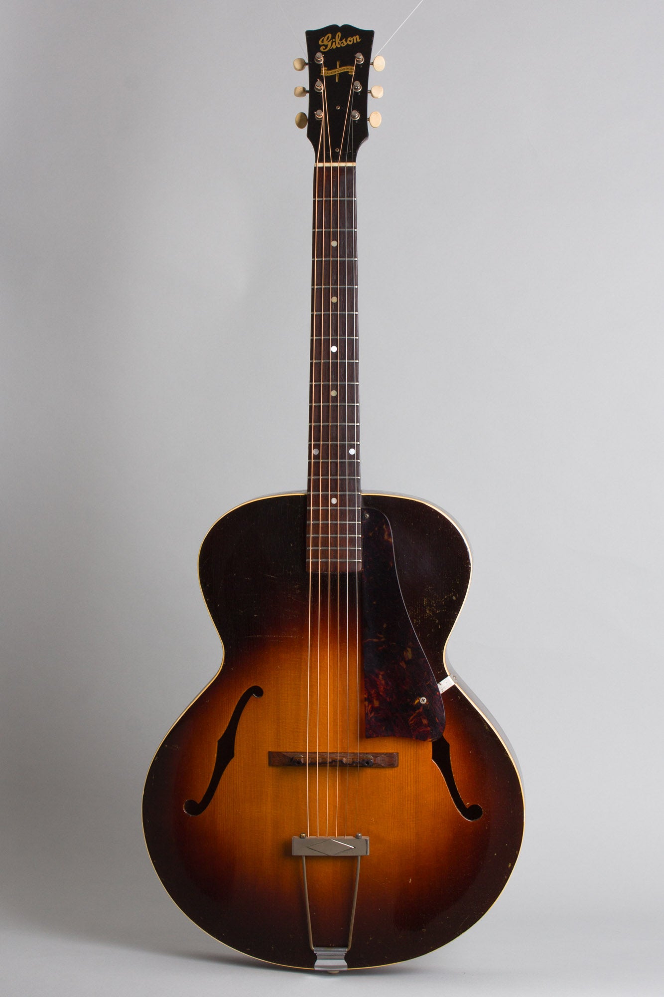 Gibson L-50 Arch Top Acoustic Guitar (1944)