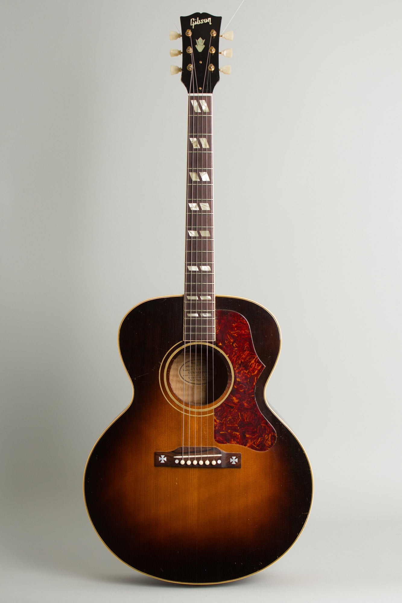 Gibson J-185 Flat Top Acoustic Guitar (1953)