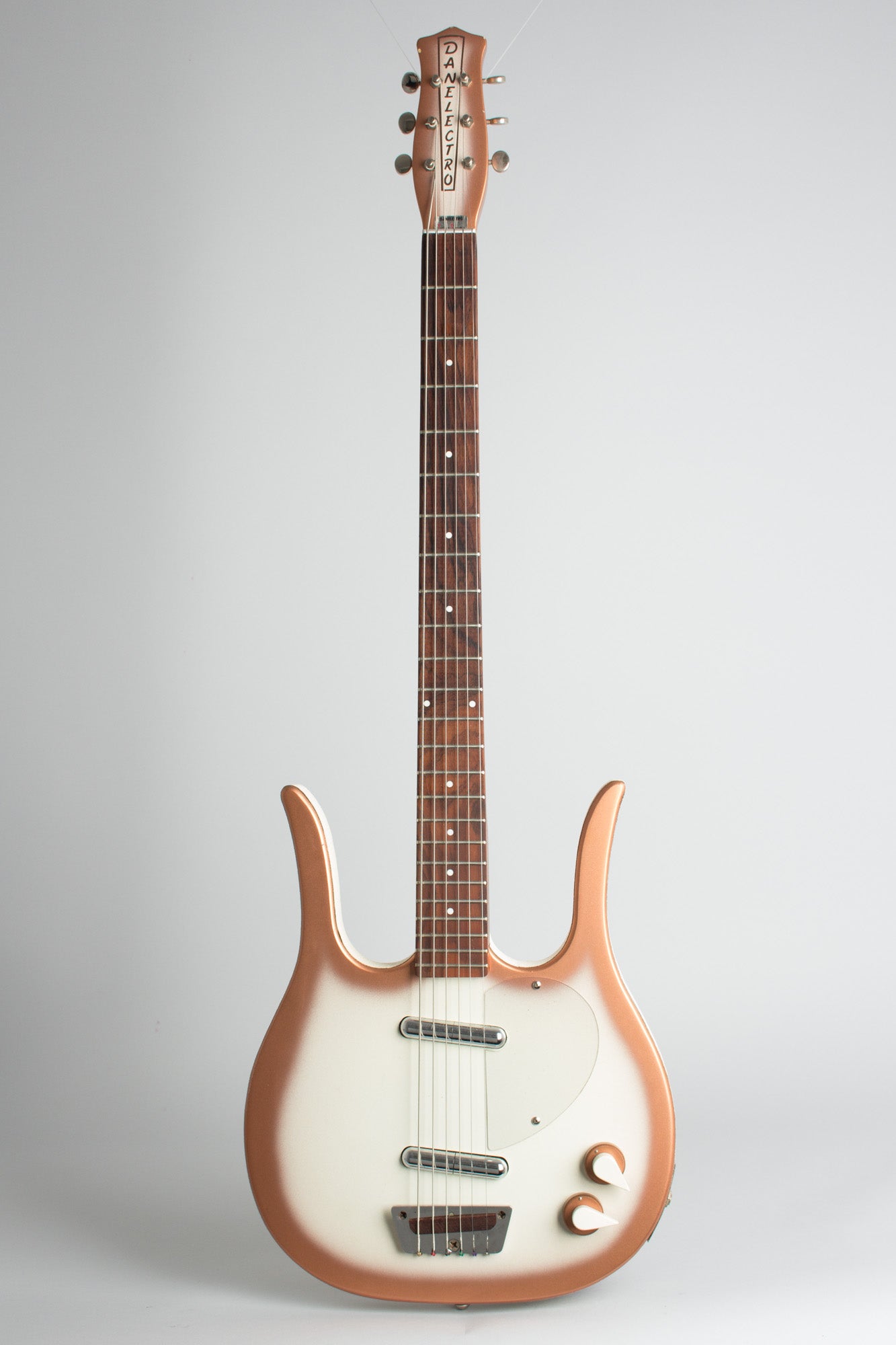 Danelectro Longhorn Model 4623 Electric 6-String Bass Guitar (1963)