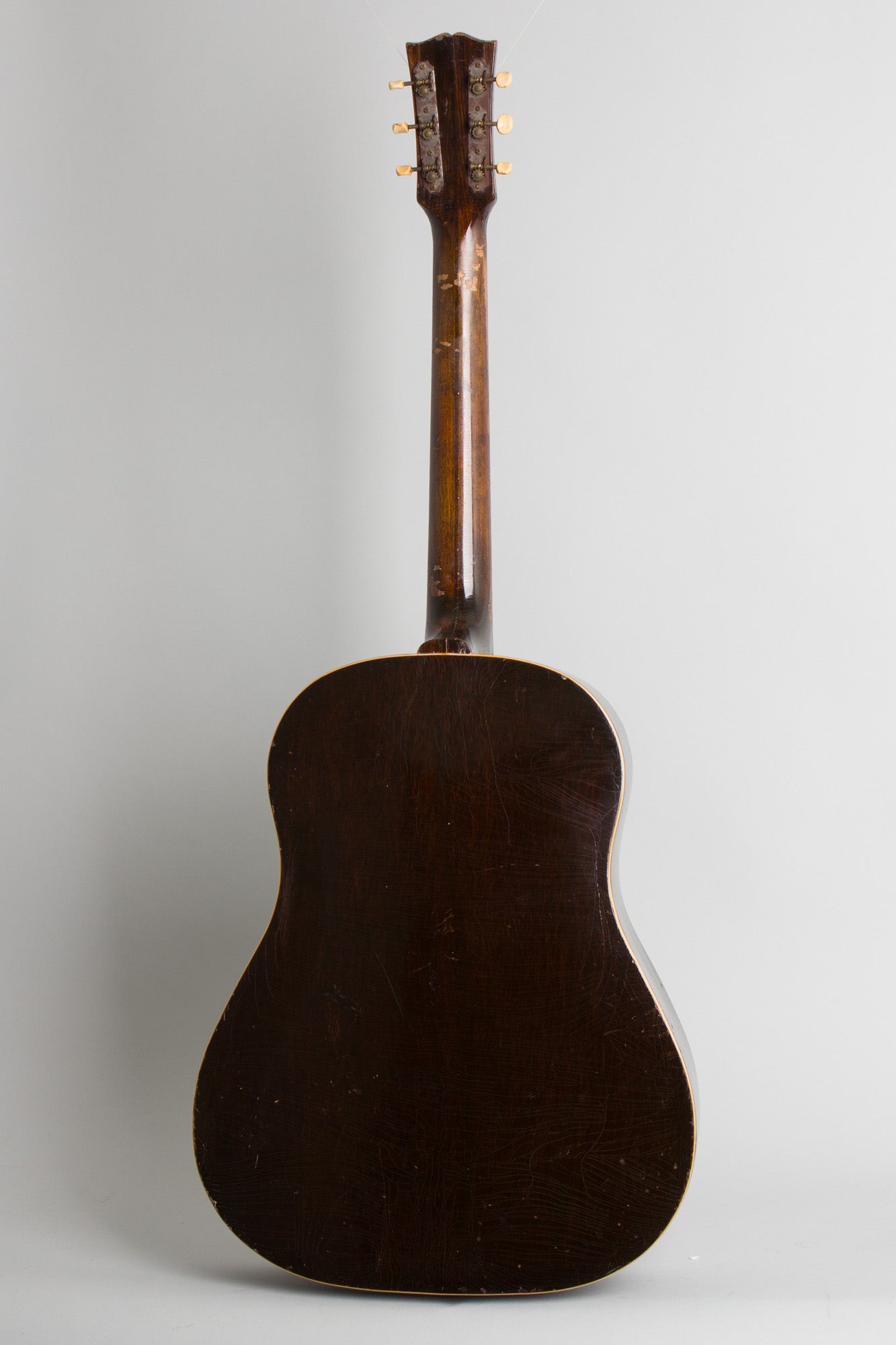 Gibson J-45 Banner Flat Top Acoustic Guitar (1943)