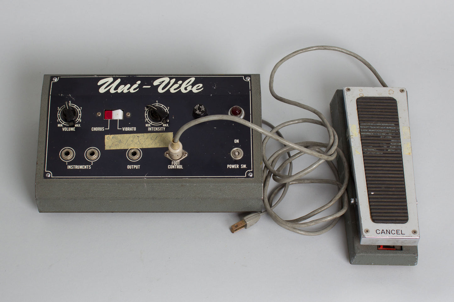 Shin-ei Uni-Vibe Vibrato Owned and Used by Tom Verlaine Tremolo Effect (1970)