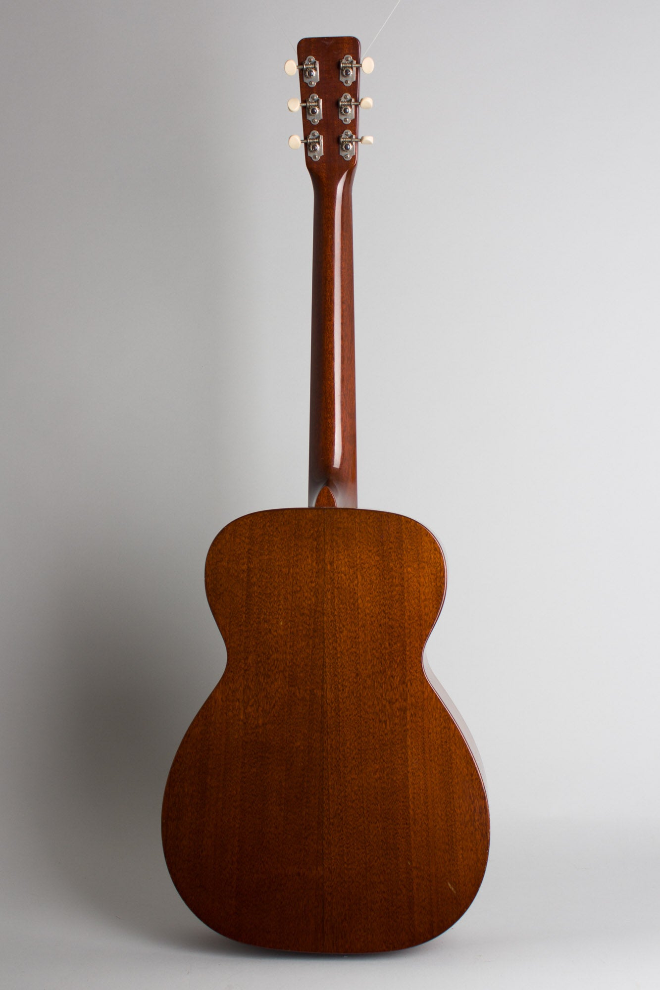 C. F. Martin 0-15 Flat Top Acoustic Guitar (1960)