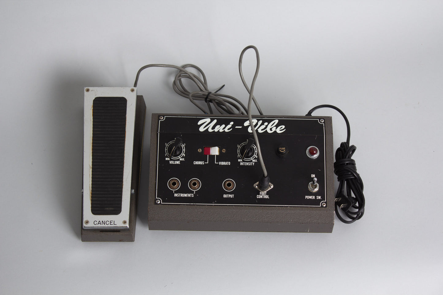 Shin-ei Uni-Vibe Vibrato Tremolo Effect (1973)