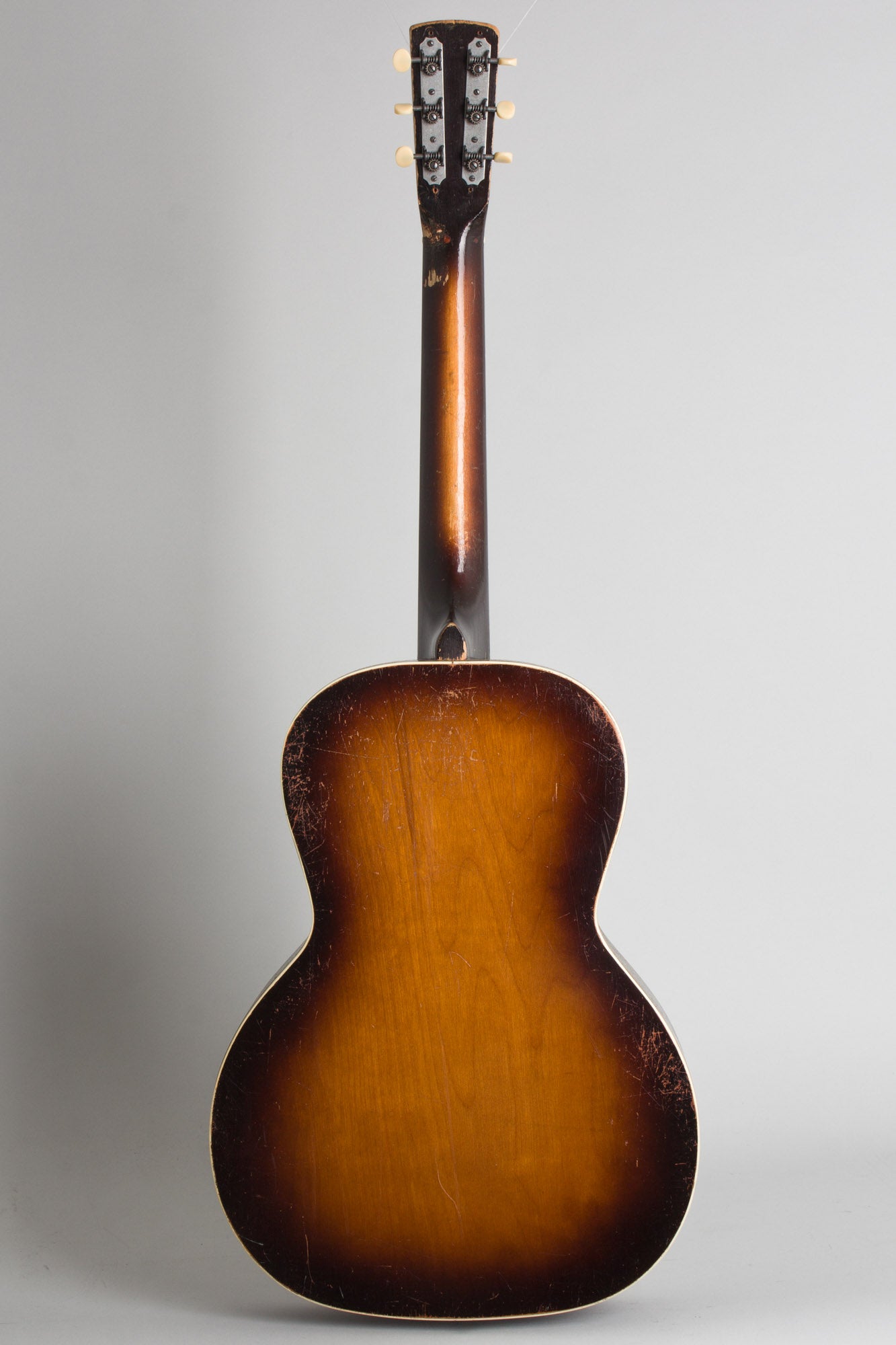 Regal Dobro Model 27 Roundneck Resophonic Guitar (1939)