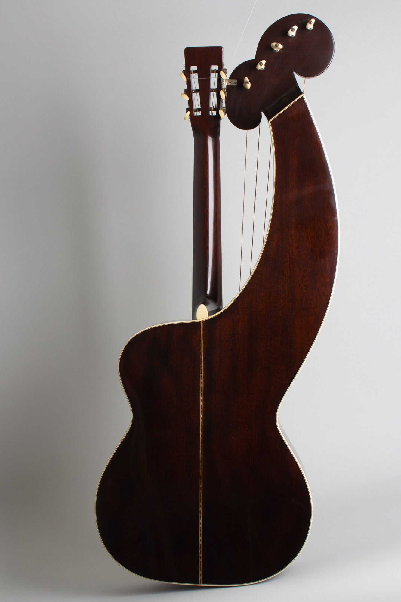 Larson Brothers Dyer Symphony Style 8 5-Bass Harp Guitar (1910)