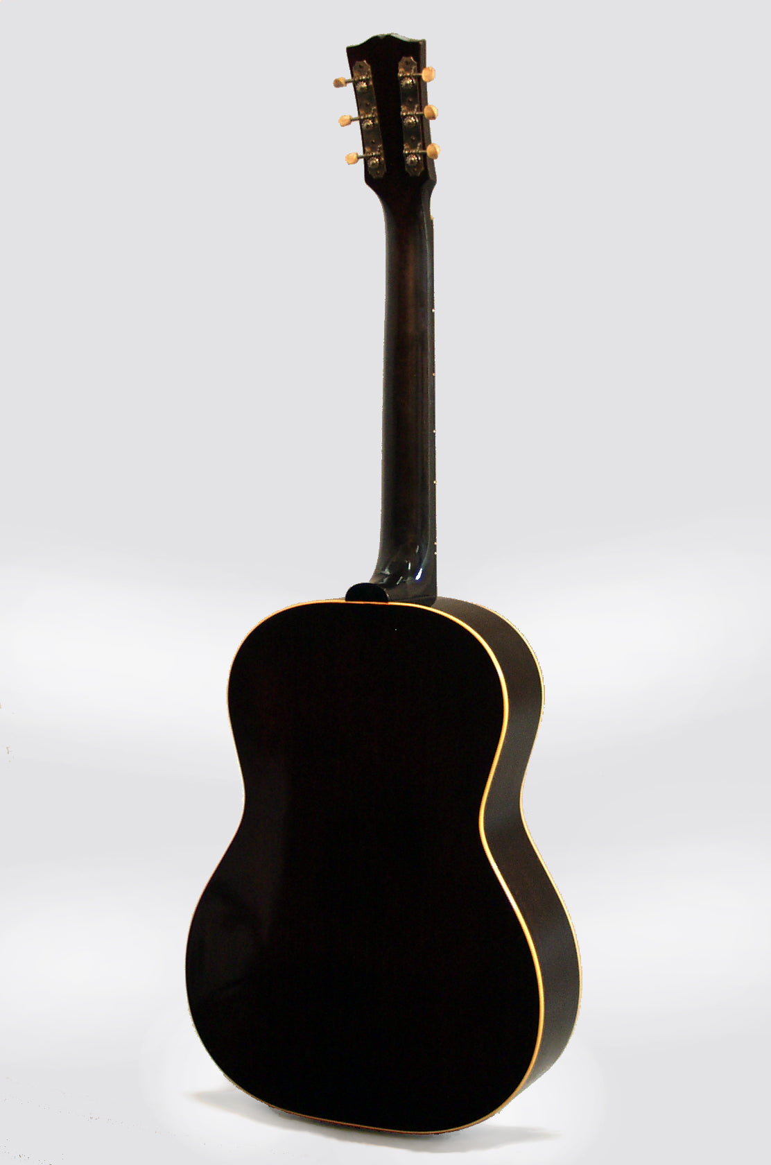 Gibson LG-2 Flat Top Acoustic Guitar (1947)