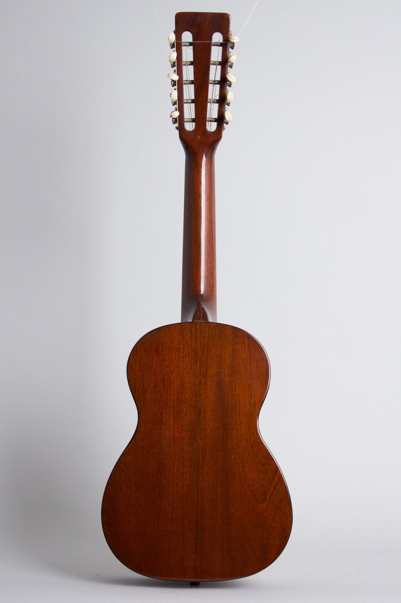 C. F. Martin T-18 Tiple (1952)