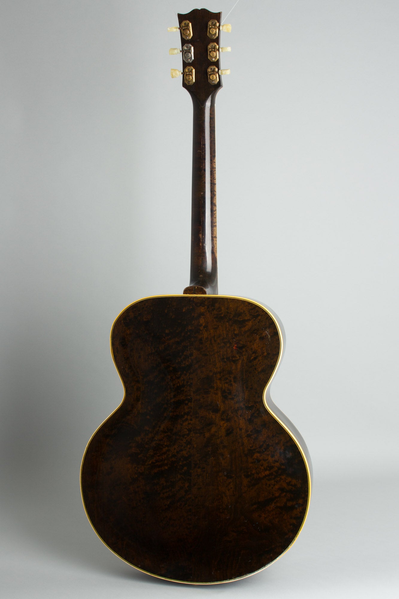 Gibson L-7 Arch Top Hollow Body Electric Guitar (1944)