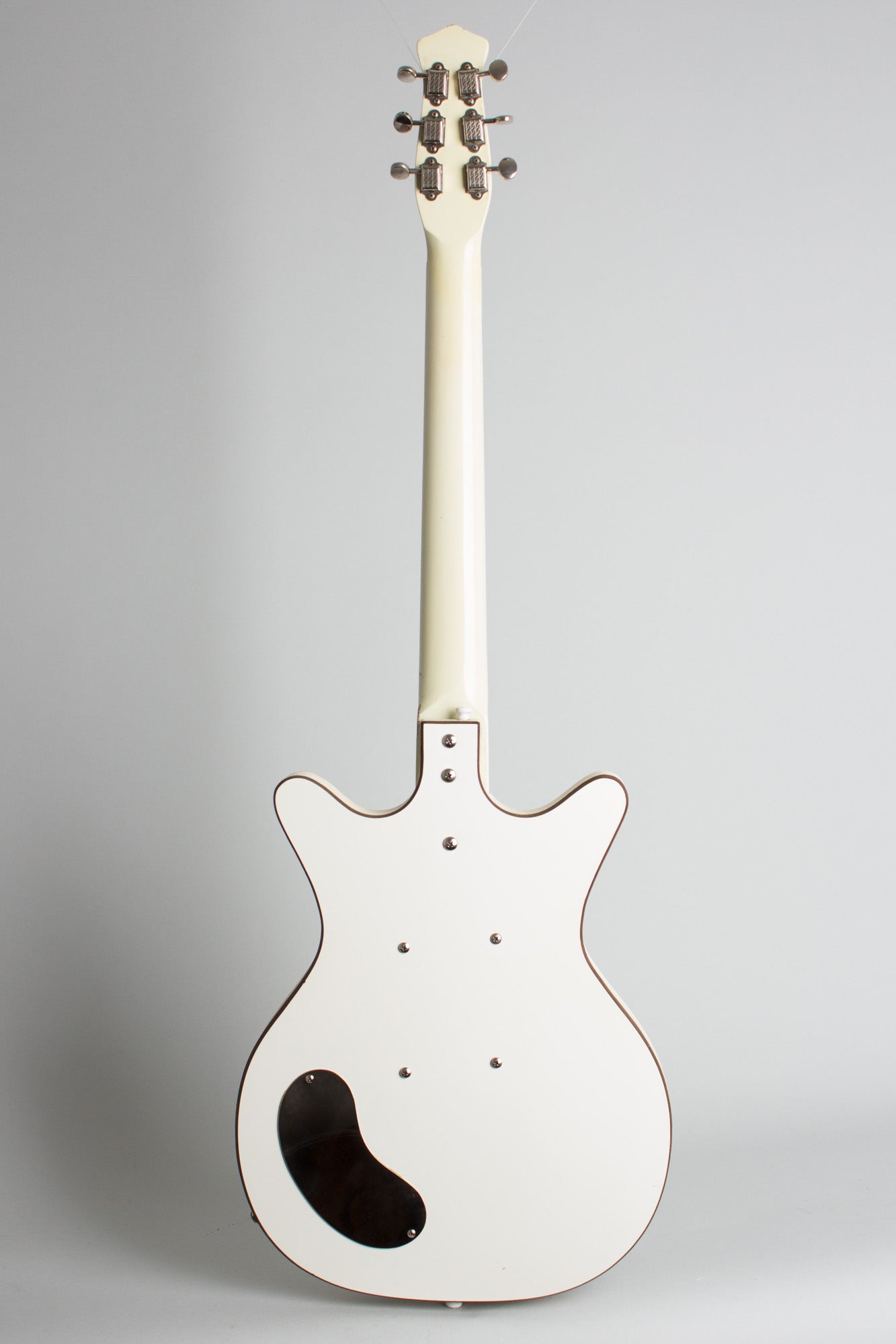 Danelectro Model 6026 Deluxe Semi-Hollow Body Electric Guitar (1960)