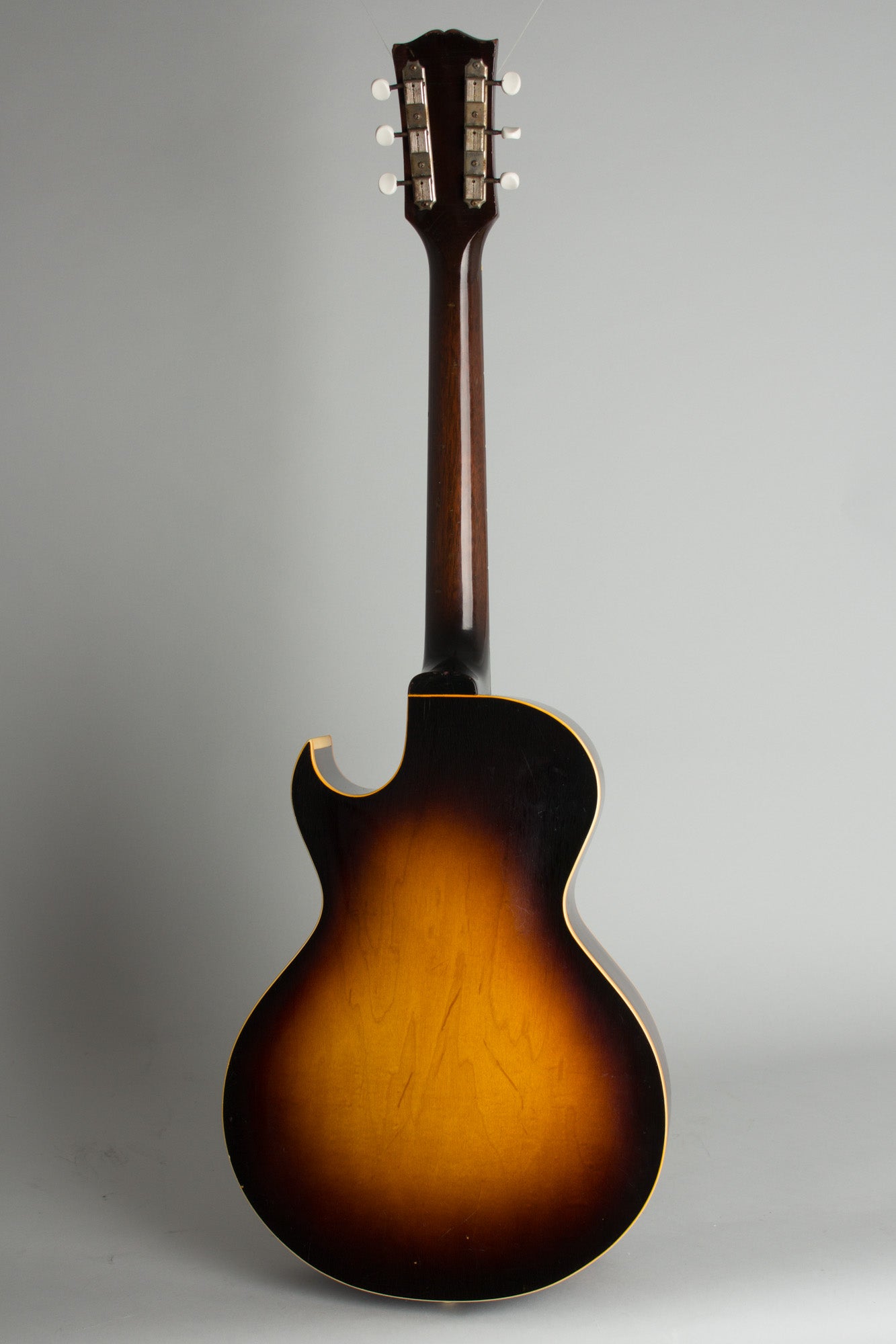 Gibson ES-140 Arch Top Hollow Body Electric Guitar (1956)