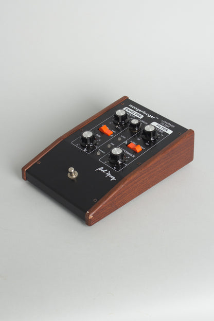 Moog Moogerfooger MF-101, Previously Owned by Steely Dan's Walter Becker. Low Pass Filter Effect (2000)