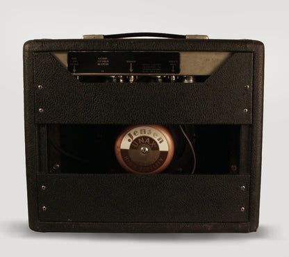 Fender Vibro-Champ Tube Amplifier (1965)