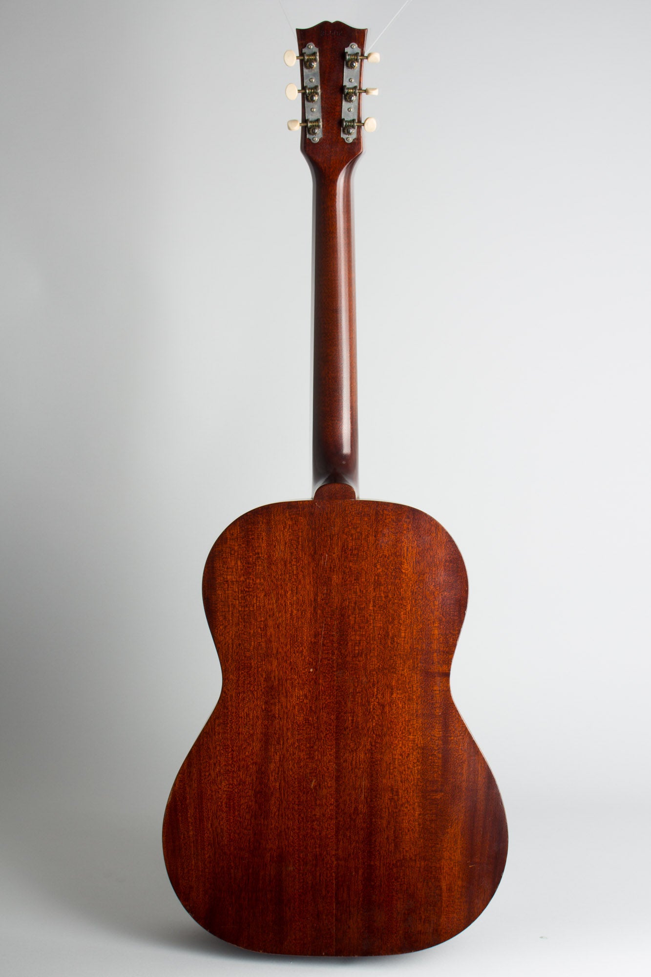 Gibson LG-0 Flat Top Acoustic Guitar (1961)