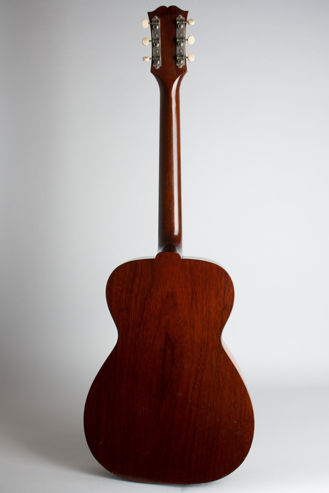 Guild M-20 Flat Top Acoustic Guitar (1959)