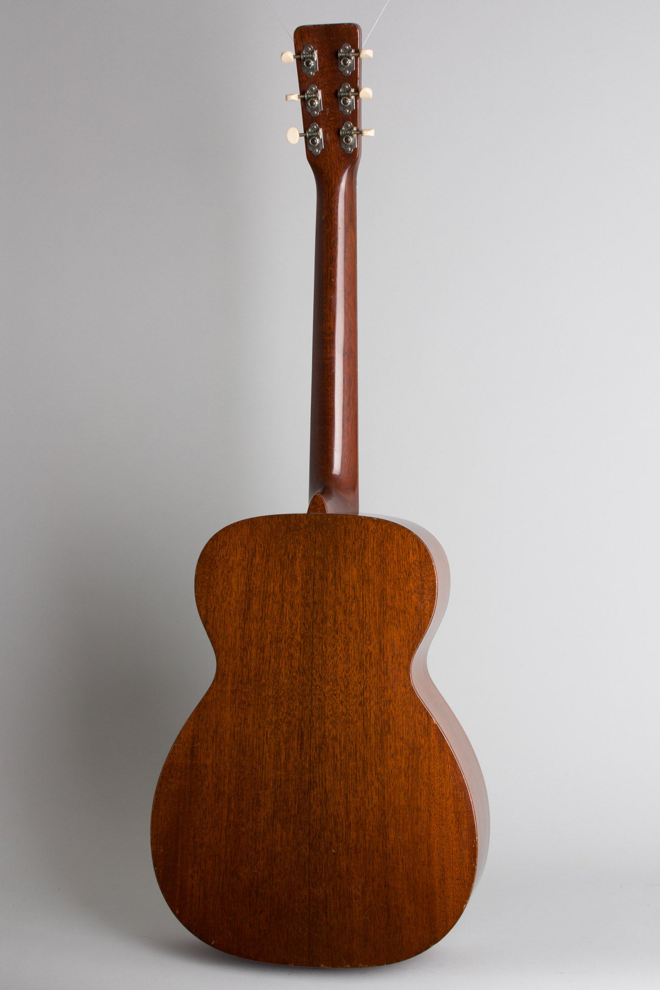 C. F. Martin 0-15 Flat Top Acoustic Guitar (1960)