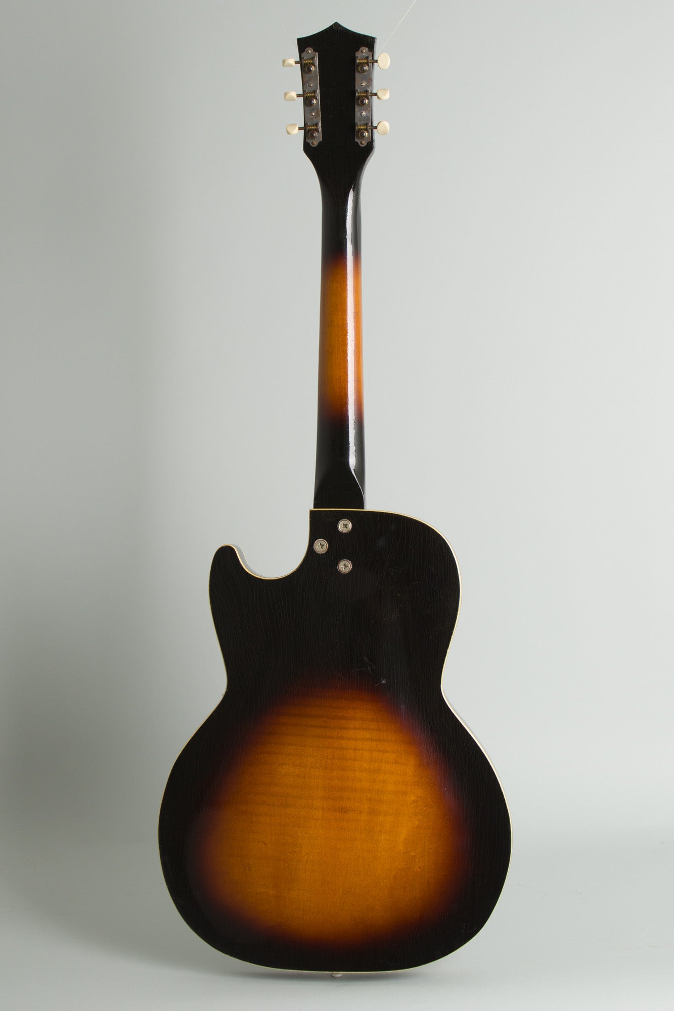 Airline Model 7227 Arch Top Hollow Body Electric Guitar (1961)