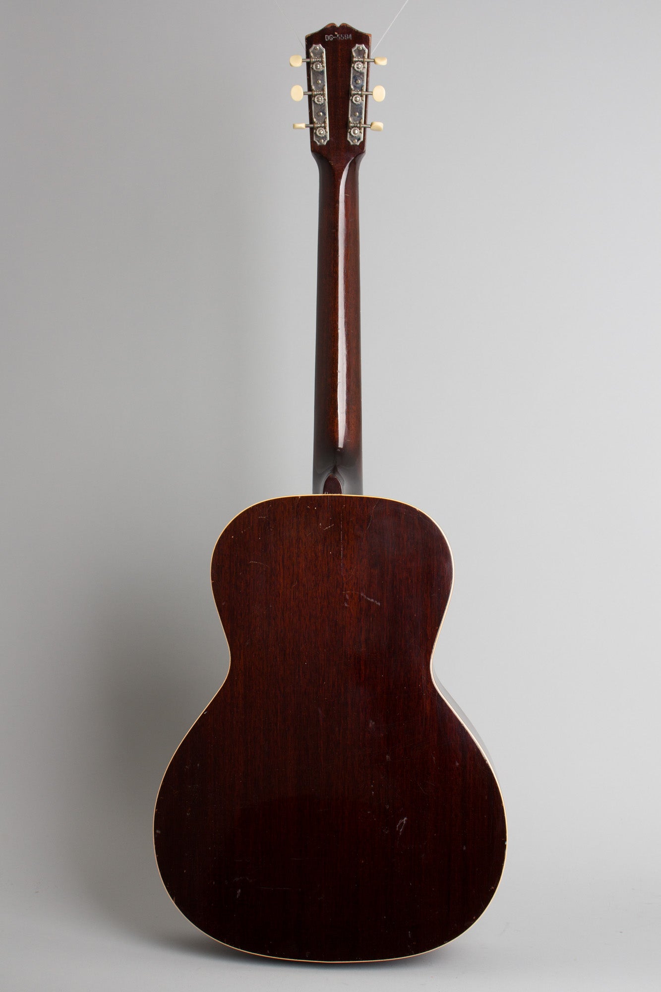Gibson L-00 Flat Top Acoustic Guitar (1938)