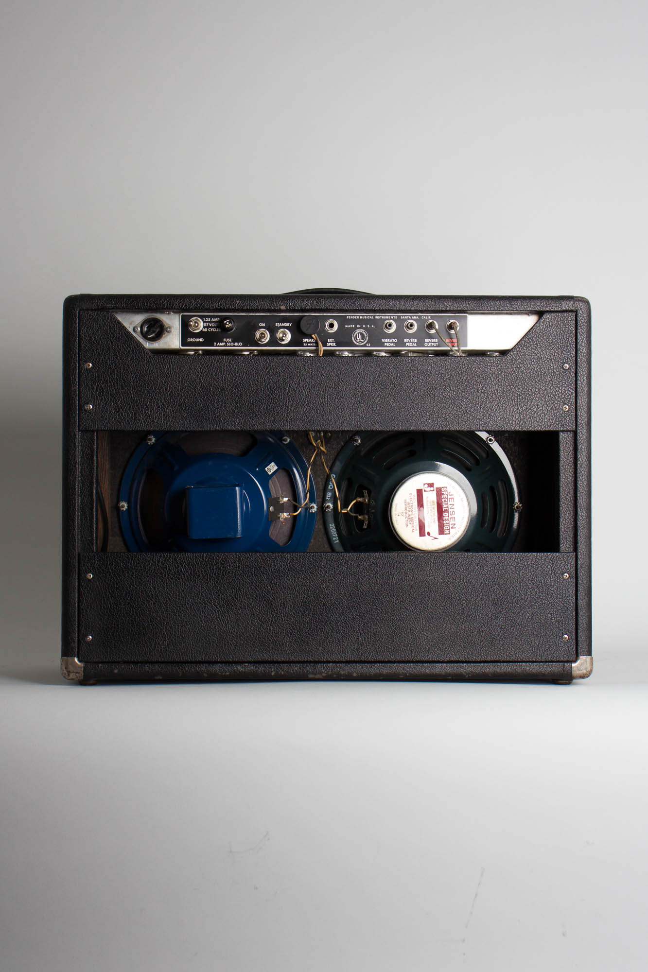 Fender Vibrolux Reverb Owned and Used by Alex Skolnick Tube Amplifier (1968)