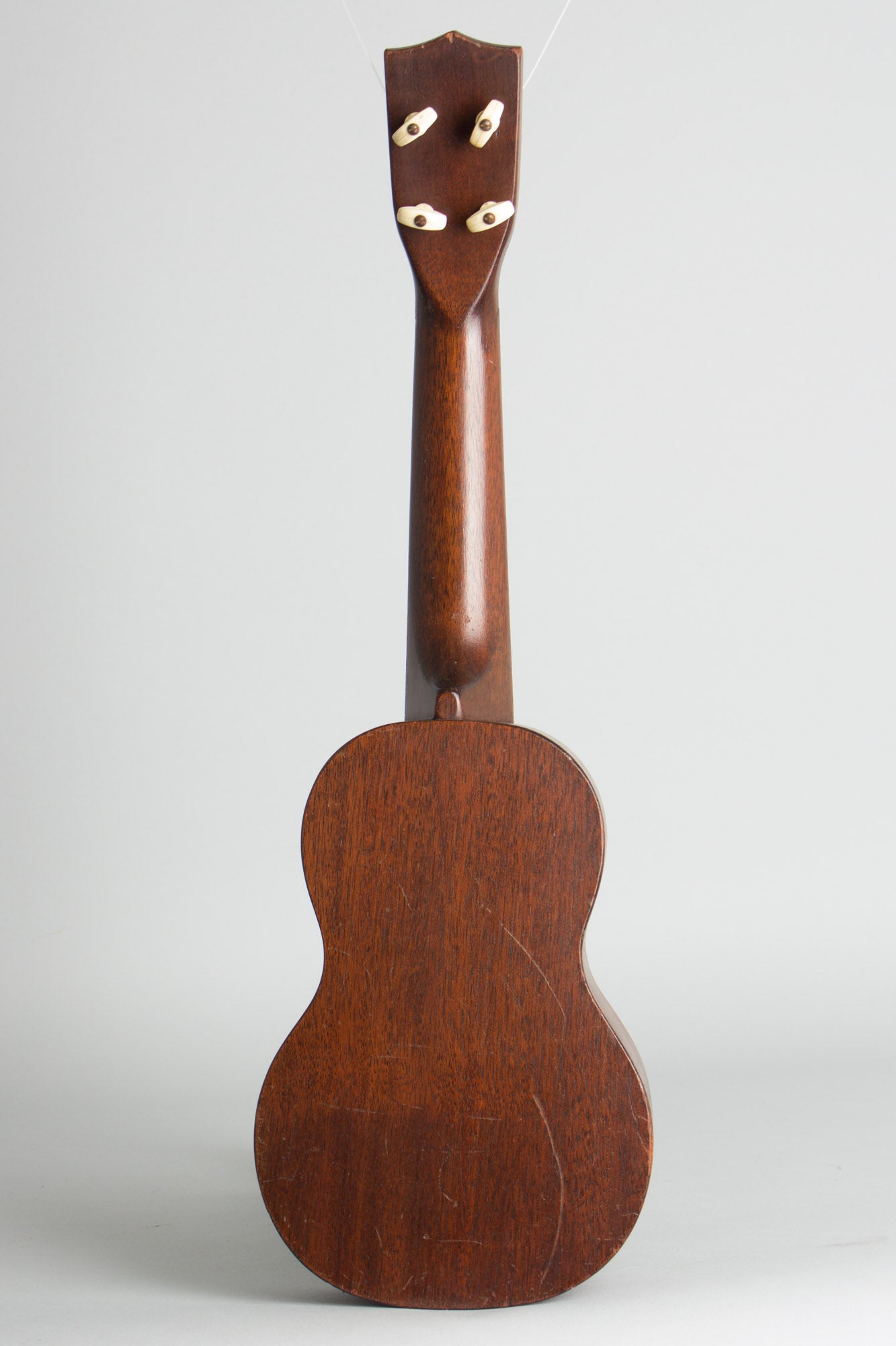 Favilla Soprano Ukulele (1950s)