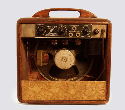 Fender Model 26 ""Woodie"" Tube Guitar Amplifier (1946)