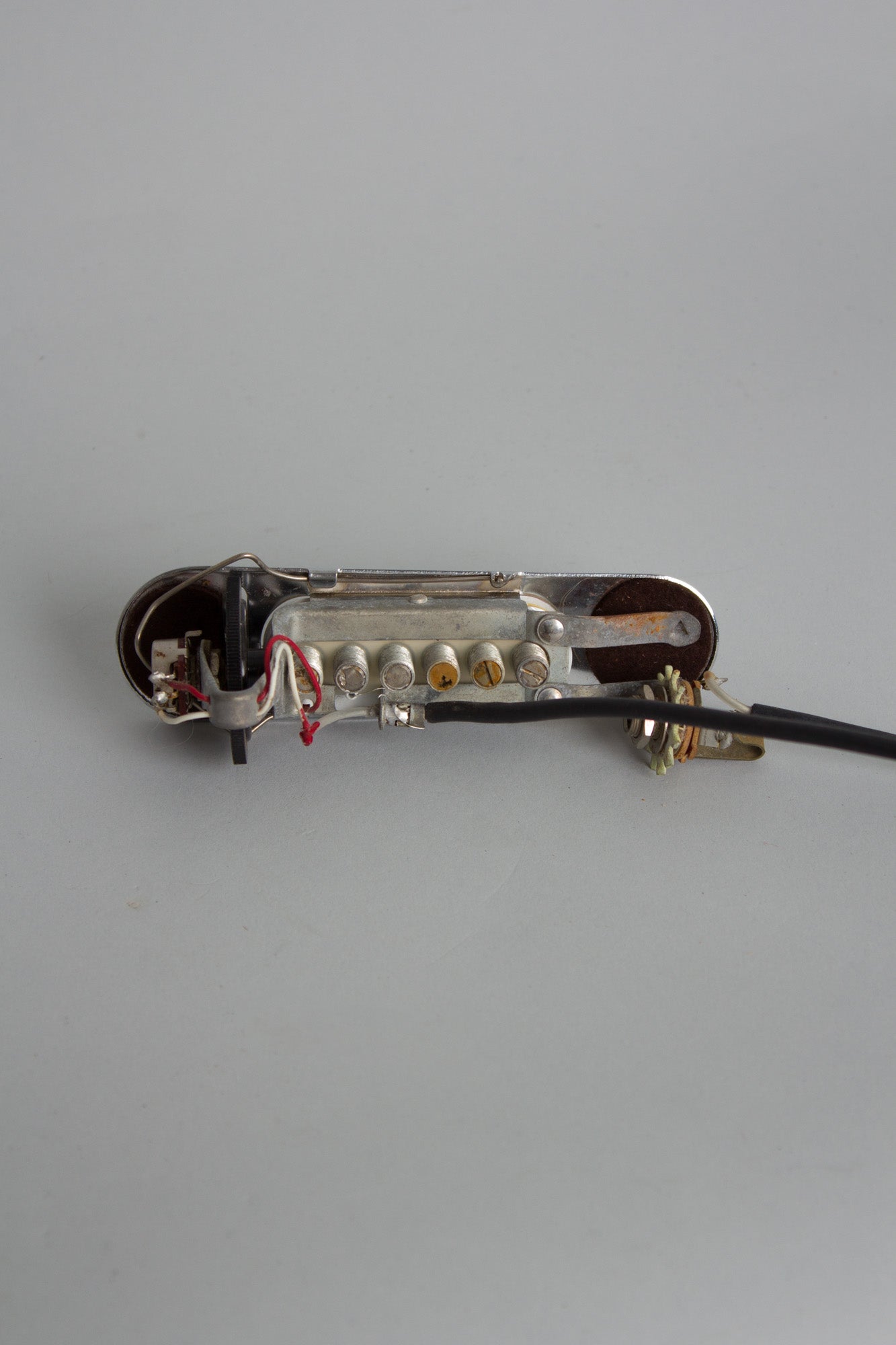 DeArmond Model 210 Acoustic Guitar Pickup (1974)