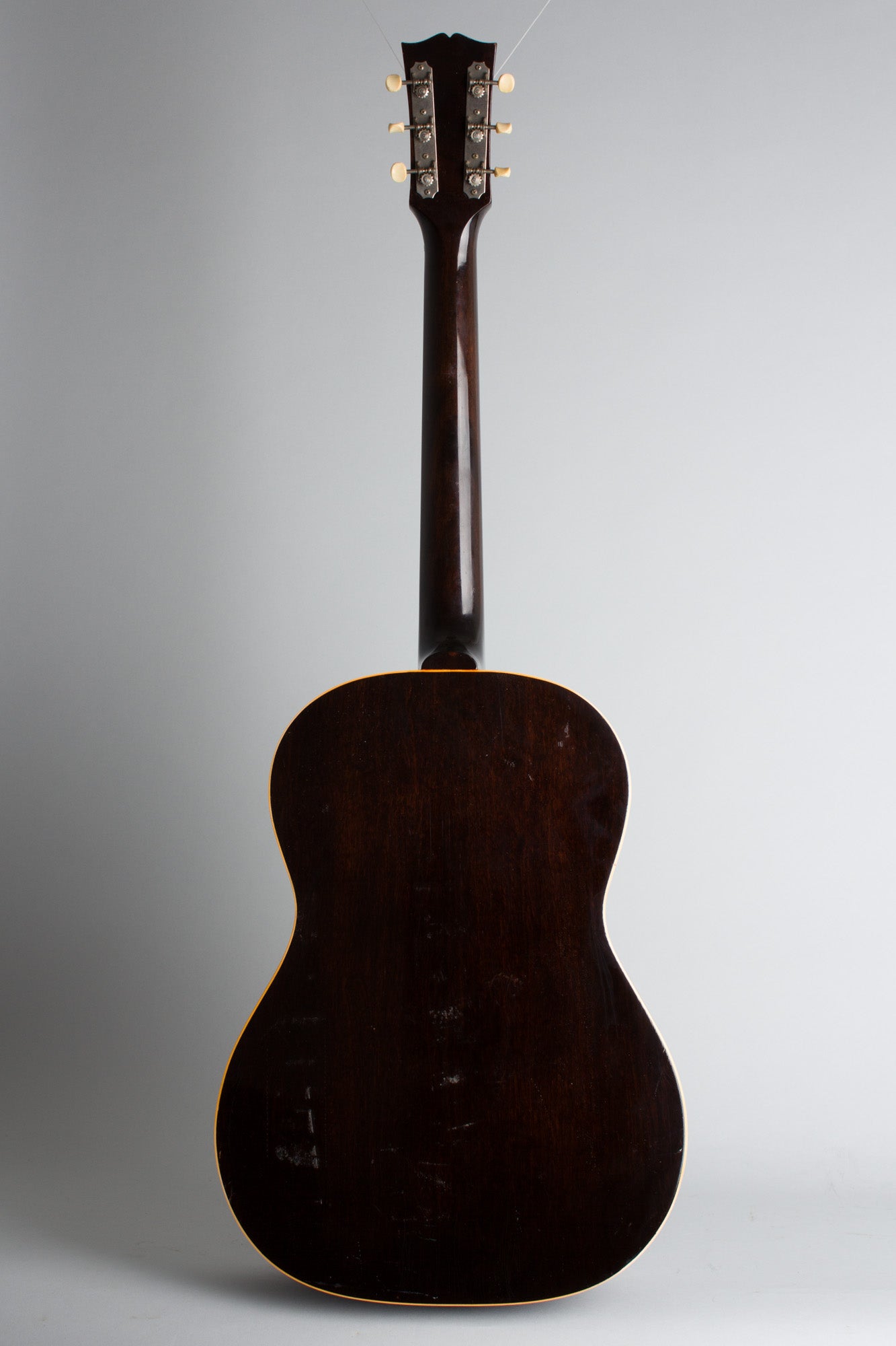Gibson LG-2 Flat Top Acoustic Guitar (1948)