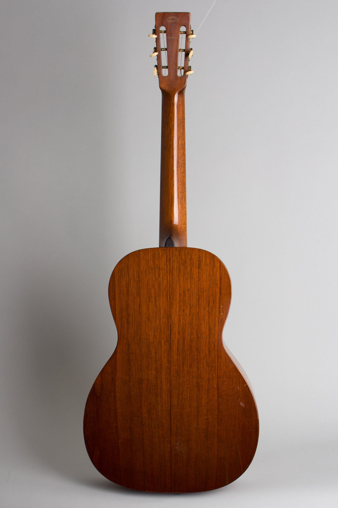 C. F. Martin 0-18 Flat Top Acoustic Guitar (1926)