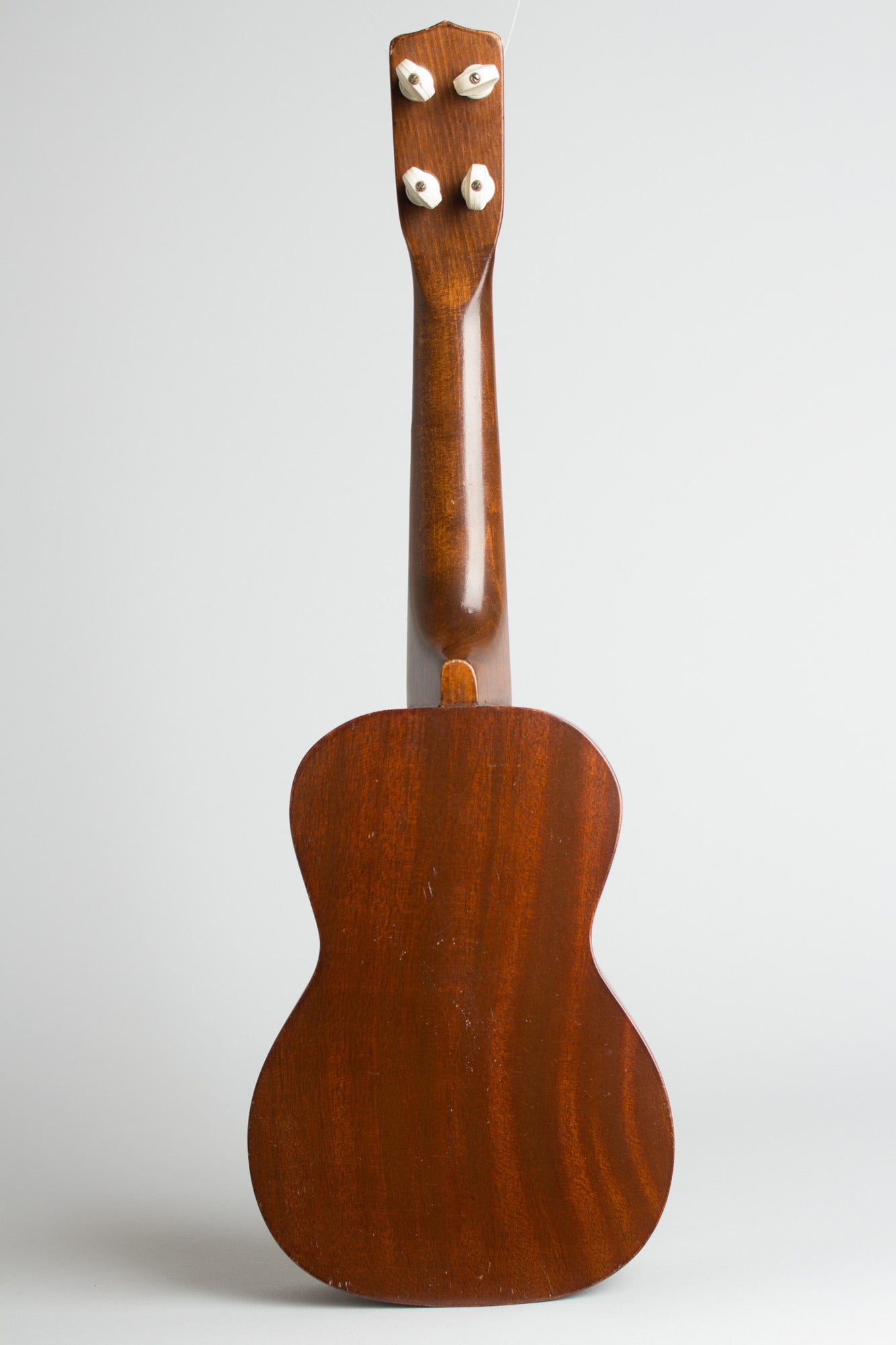 Regal Soprano Ukulele (1930)