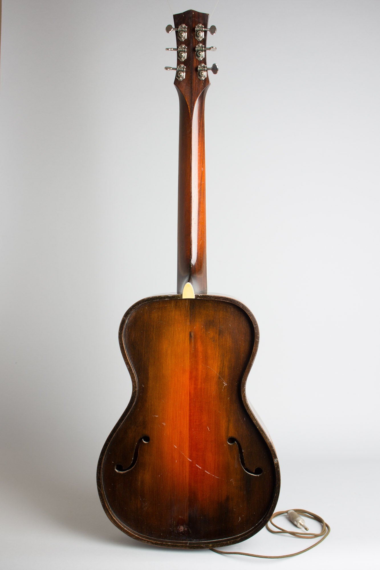 Vivi-Tone Acoustic-Electric Guitar (1933)