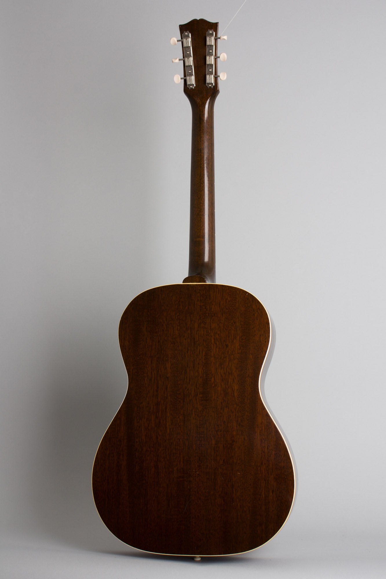 Gibson LG-2 Flat Top Acoustic Guitar (1952)