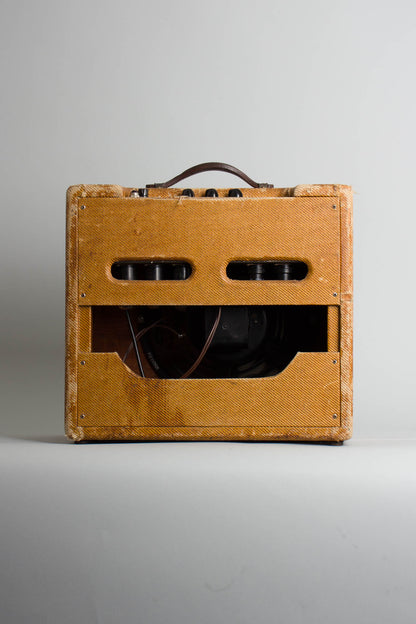 Fender Deluxe Model 5B3 Tube Amplifier (1953)
