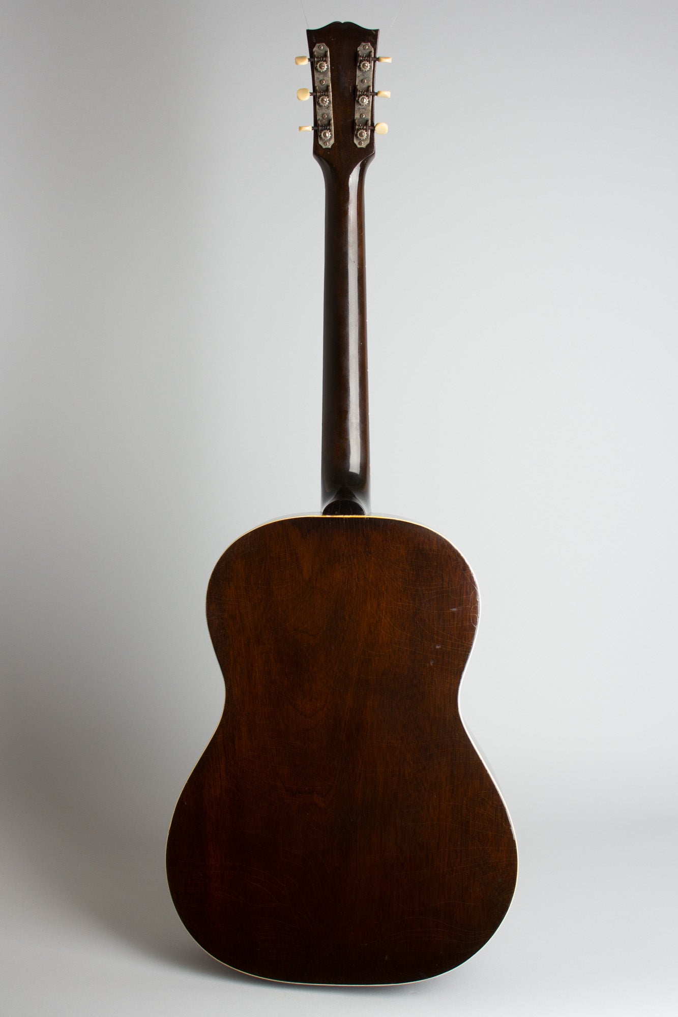 Gibson LG-2 Flat Top Acoustic Guitar (1948)