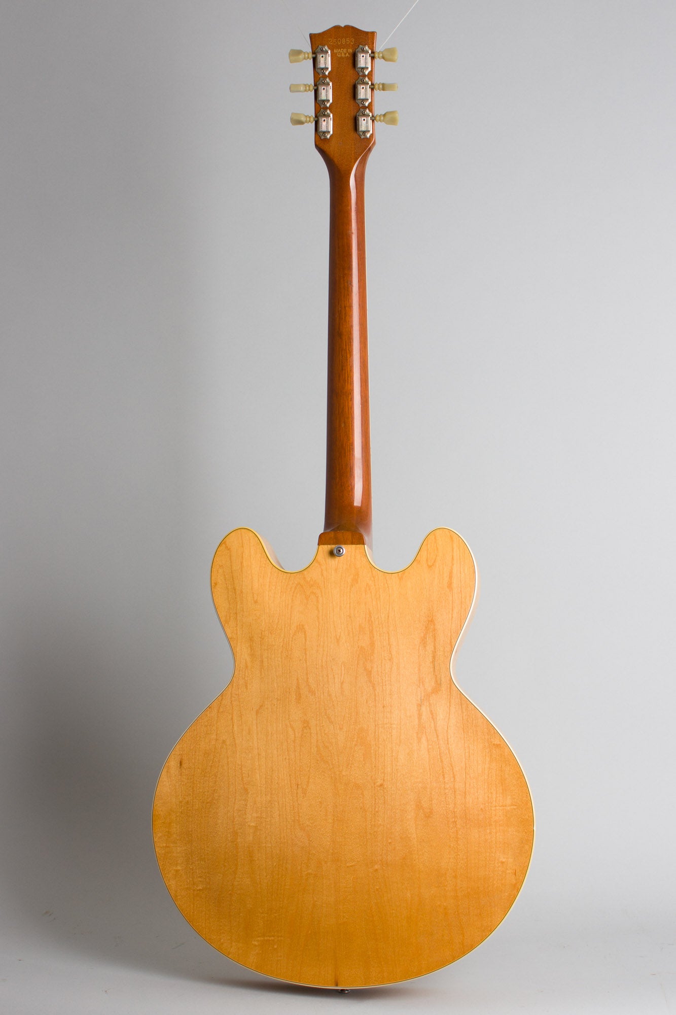 Gibson ES-150DCN Arch Top Semi-Hollow Body Electric Guitar (1974)