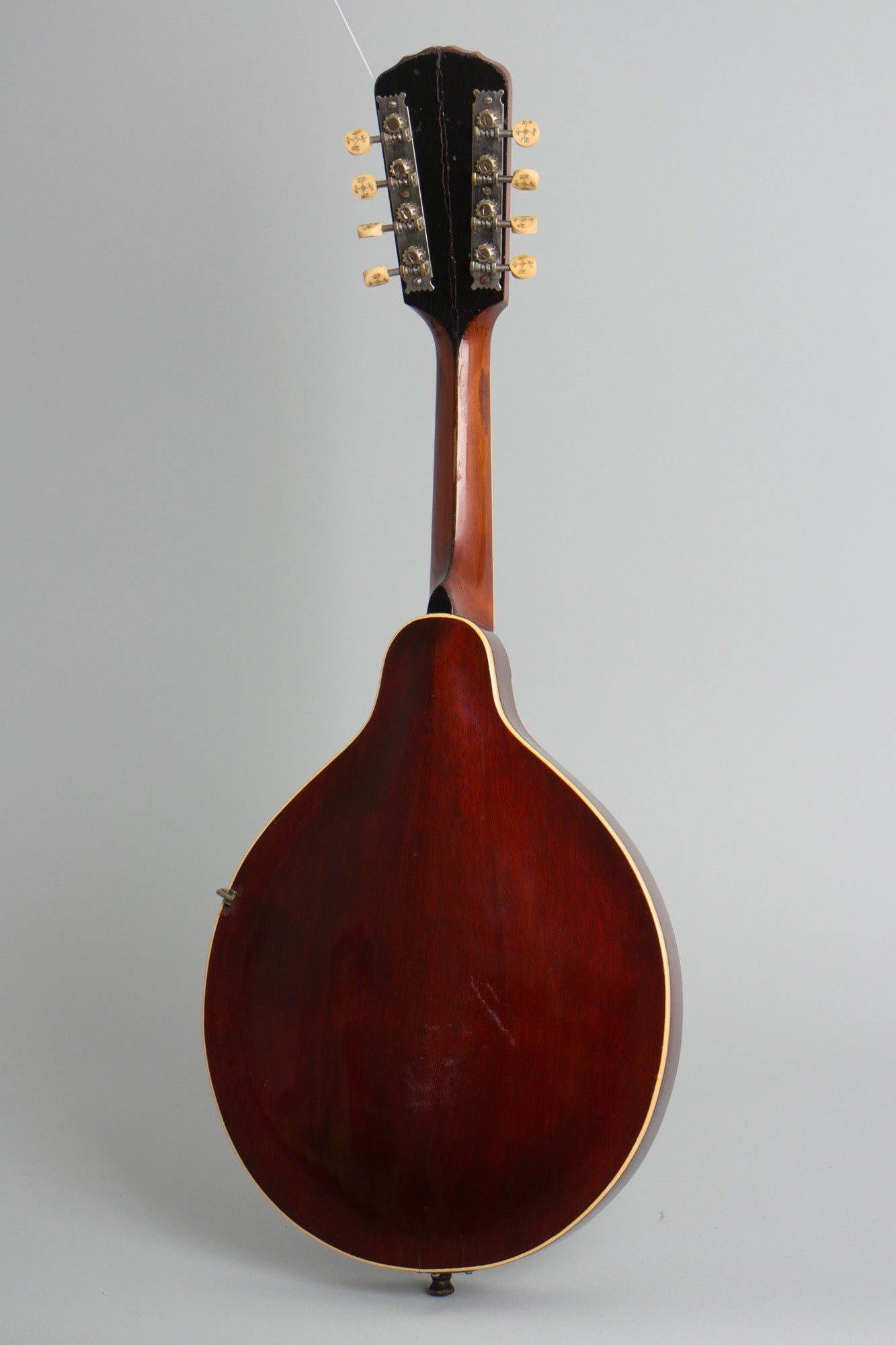 Gibson A-4 Carved Top Mandolin (1909)