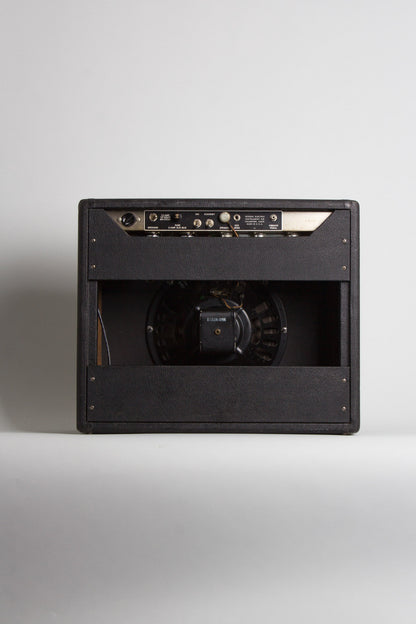 Fender Vibrolux AA763 Tube Amplifier (1964)