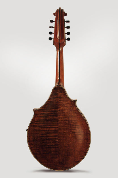 Lyon & Healy Style A Professional Carved Top Mandolin (1921)