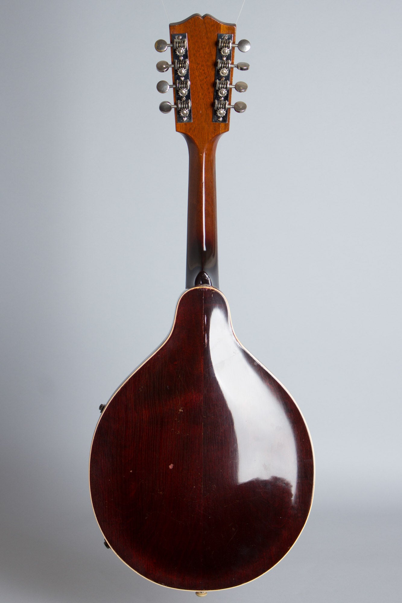 Gibson EM-150 Hollow Body Electric Mandolin (1937)