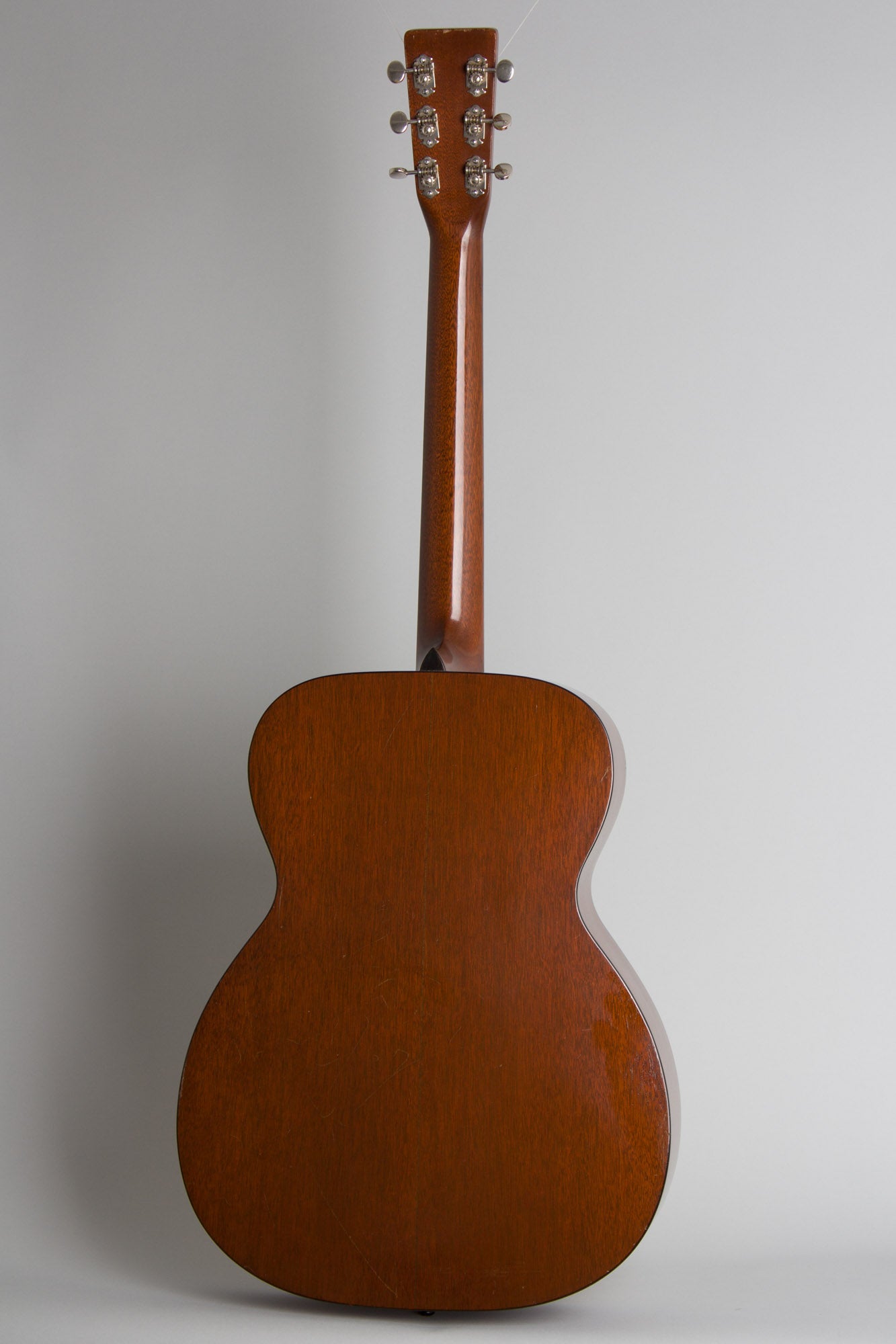 C. F. Martin 000-18 Flat Top Acoustic Guitar (1940)