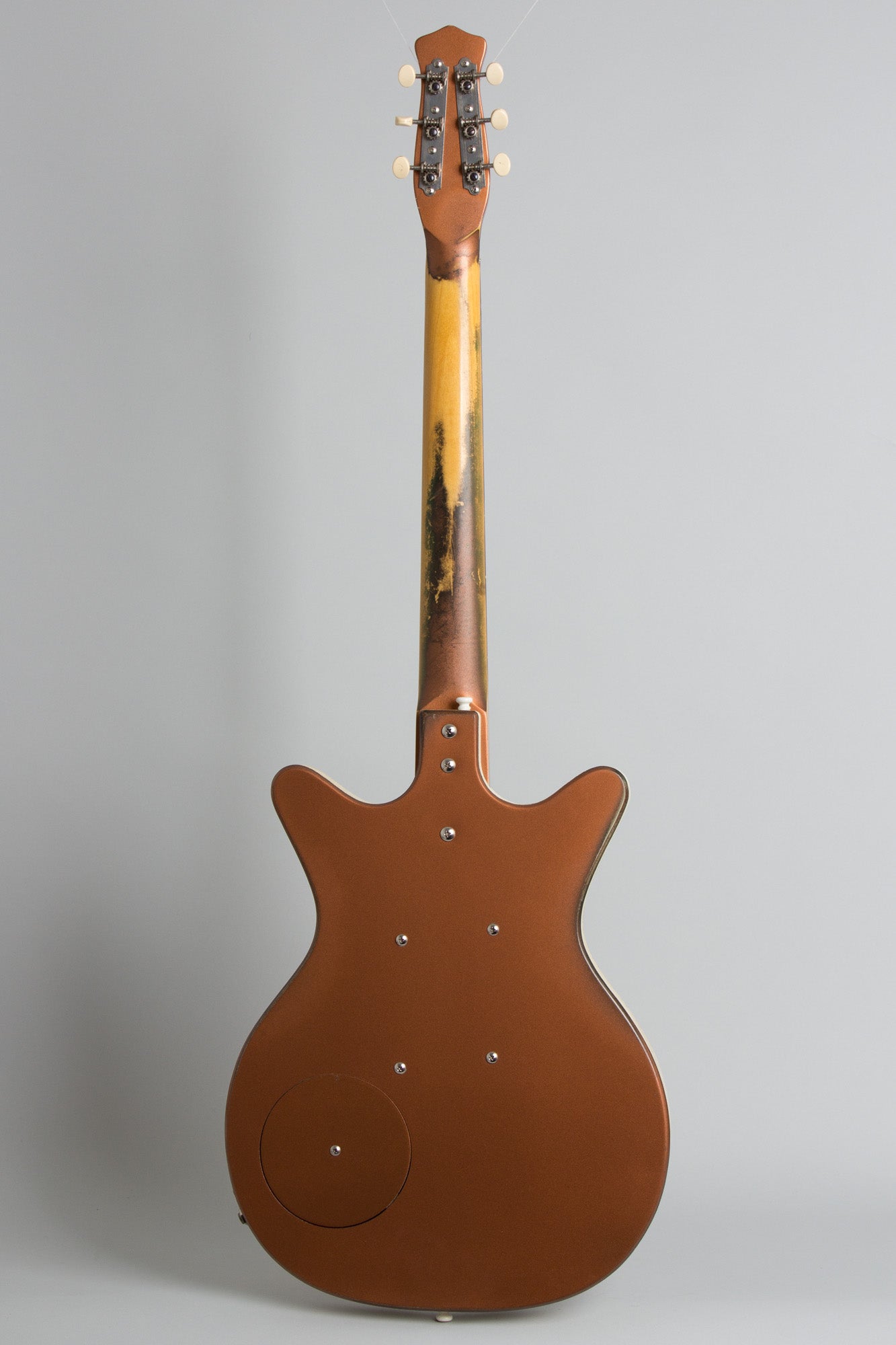 Danelectro Standard Model 3022 Semi-Hollow Body Electric Guitar (1960)