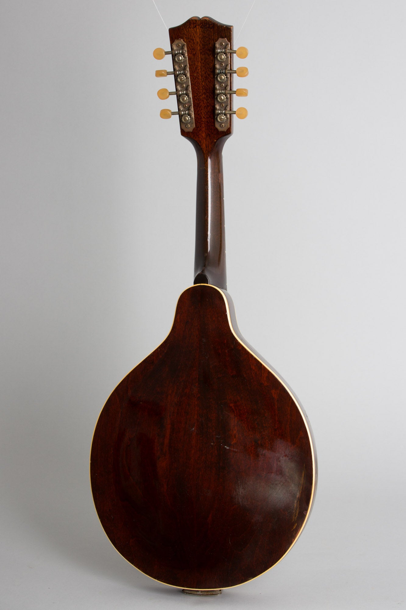 Gibson A-1 Carved Top Mandolin (1940)