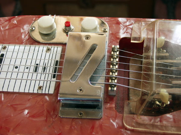 Multi-Kord Six-String Pedal Steel Electric Guitar