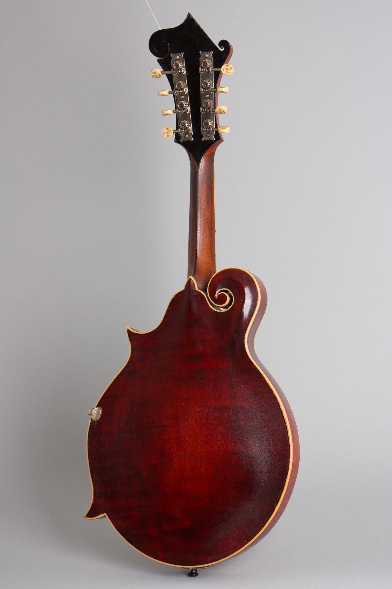 Gibson F-4 Carved Top Mandolin (1911)