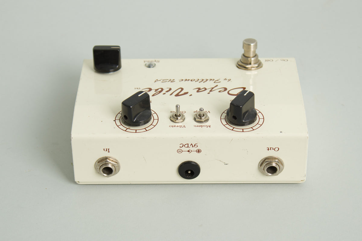 Fulltone Deja Vibe Vibrato Effect (2000s)