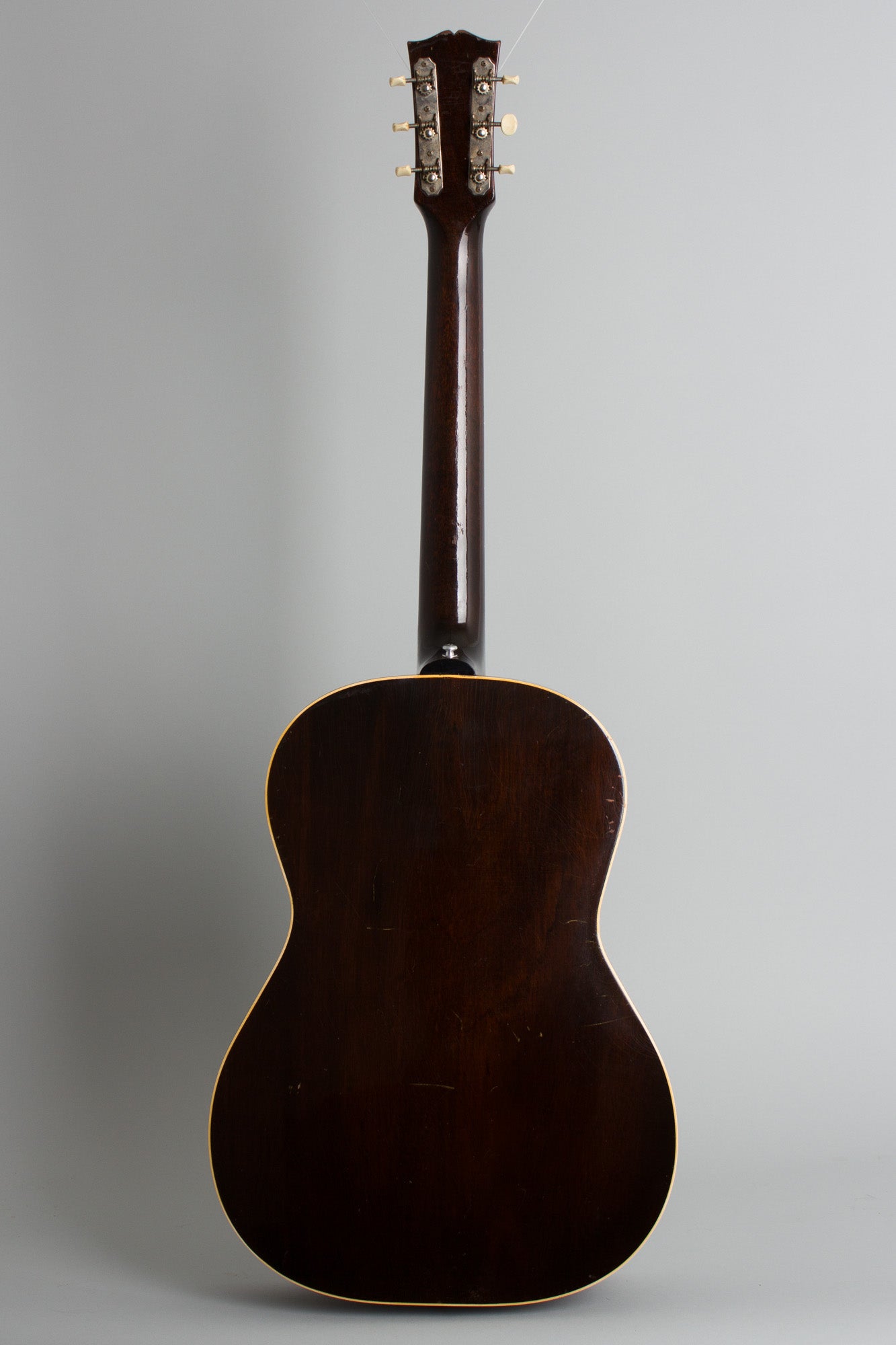 Gibson LG-2 Flat Top Acoustic Guitar (1944)