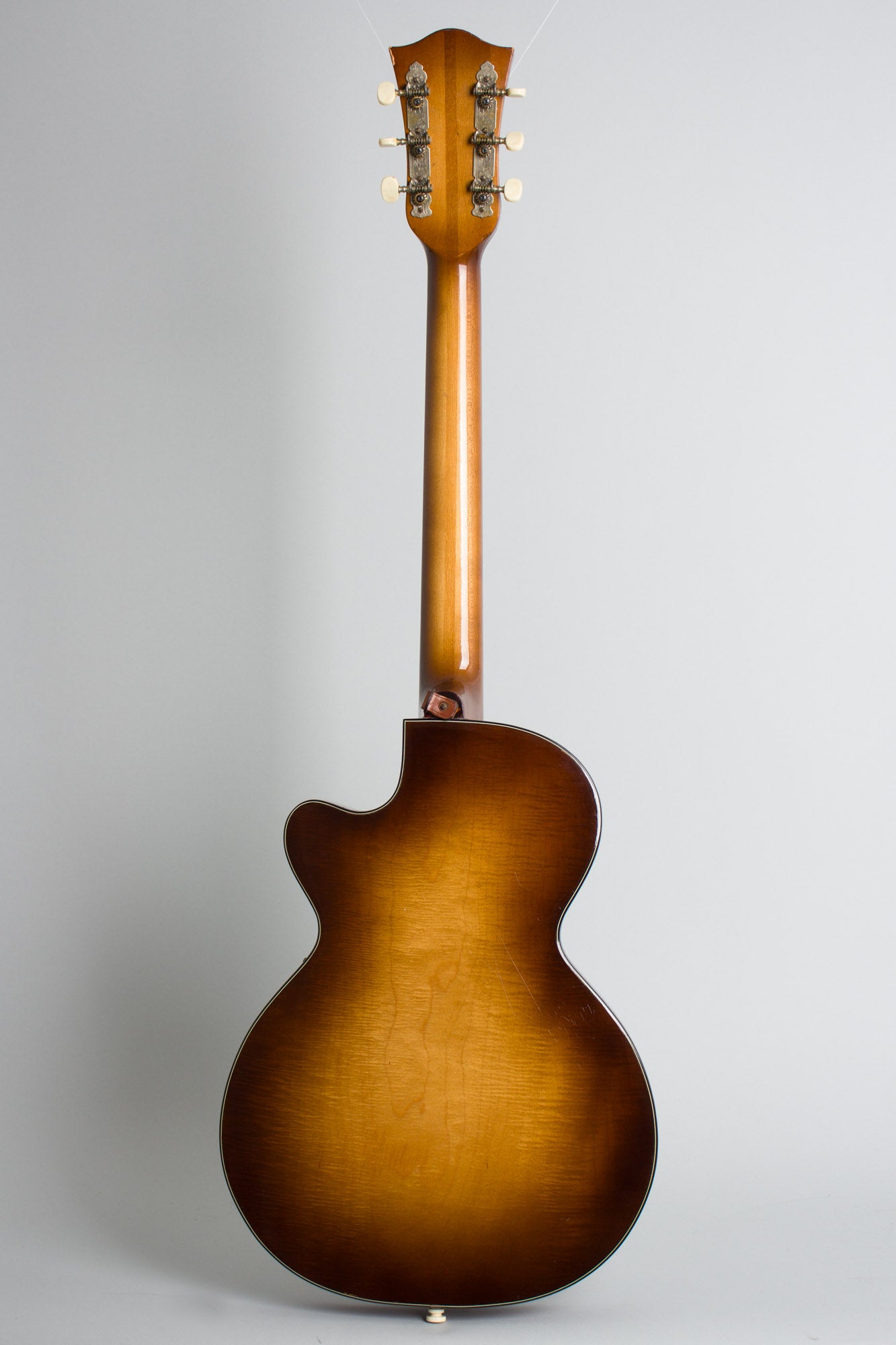 Hofner Club 50 Arch Top Hollow Body Electric Guitar (1960)