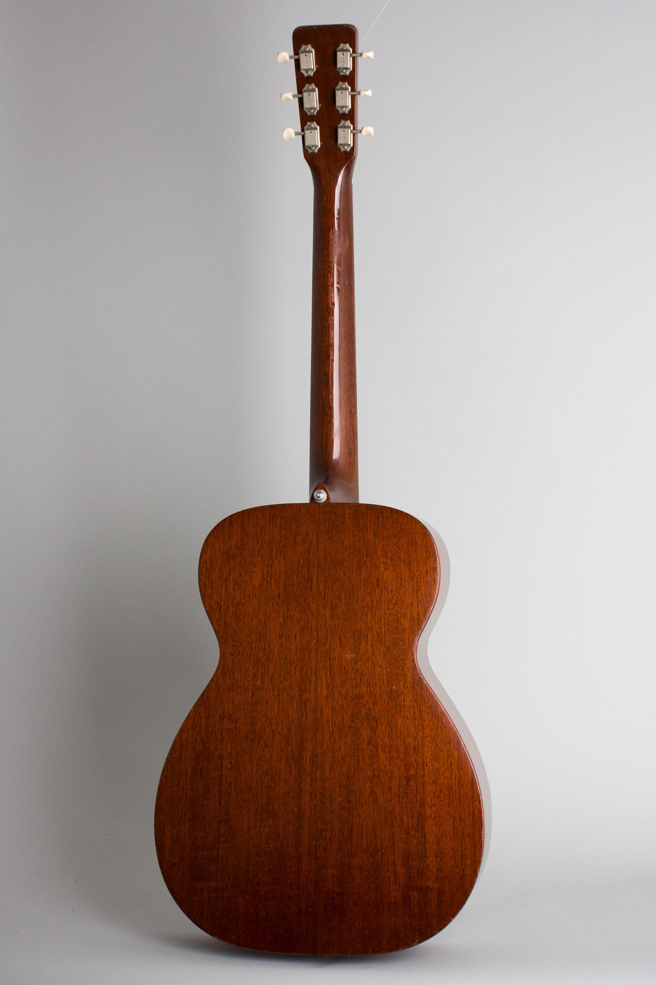 C. F. Martin 0-15 Flat Top Acoustic Guitar (1960)