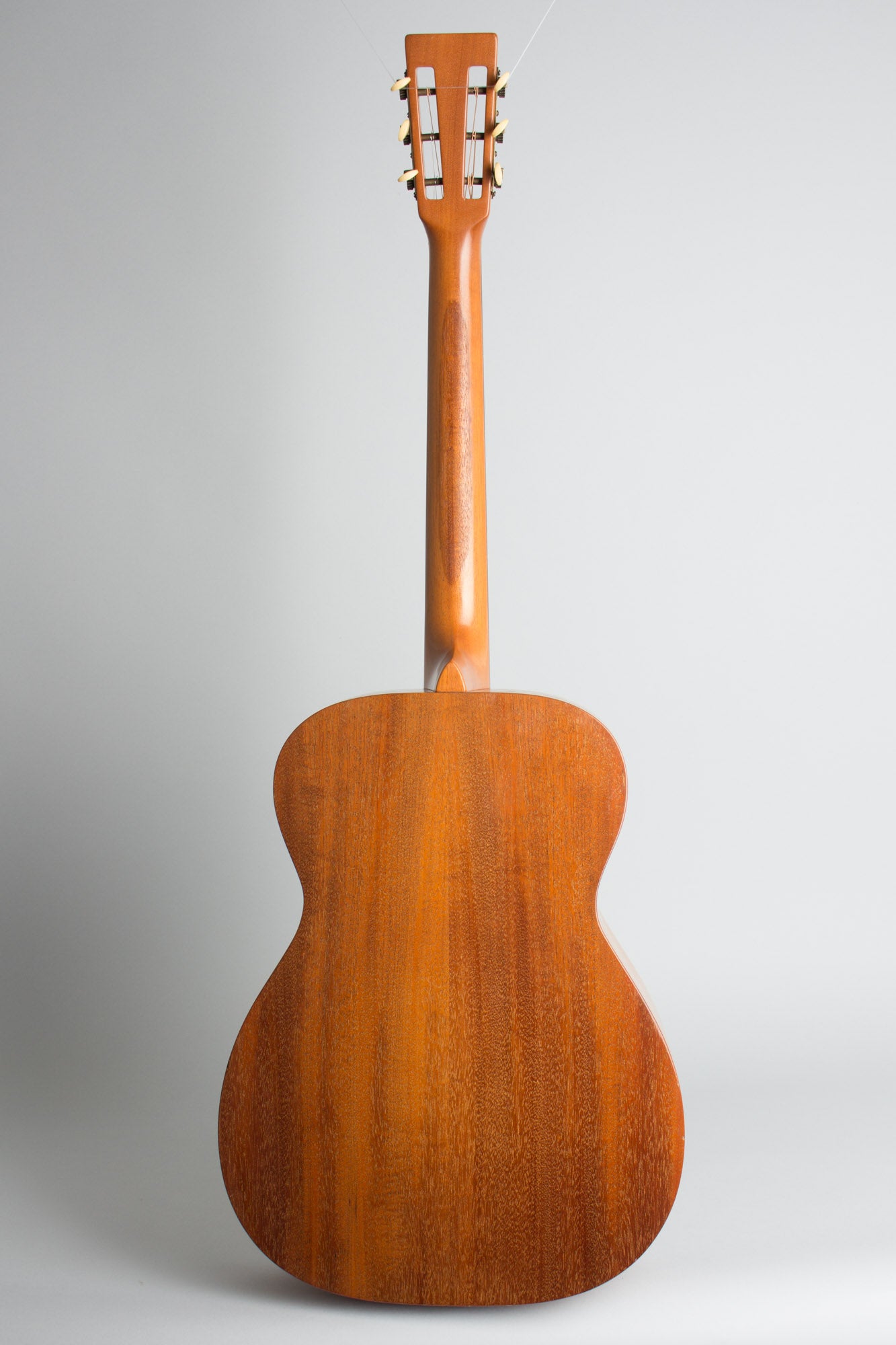 C. F. Martin 00-16 DBM Flat Top Acoustic Guitar (1999)